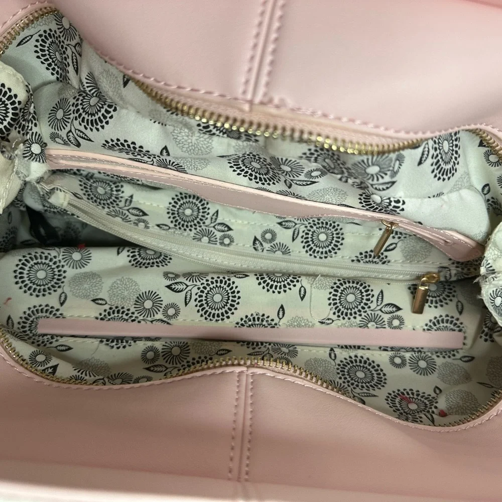 LP Tassel Accent Flower Print Satchel - Picture 5 of 9